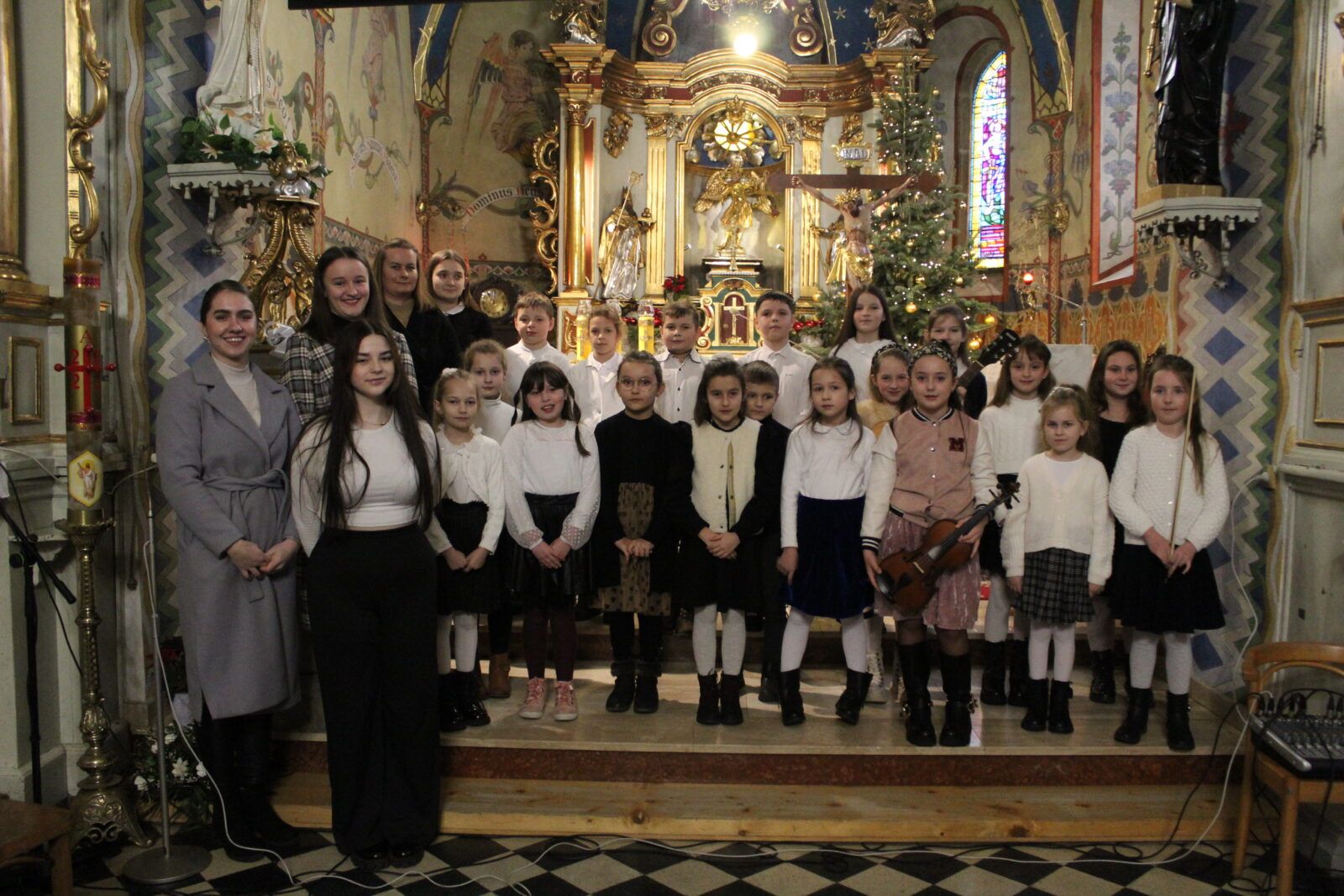 Koncert kolęd scholii dziecięcej “Archaniołki”